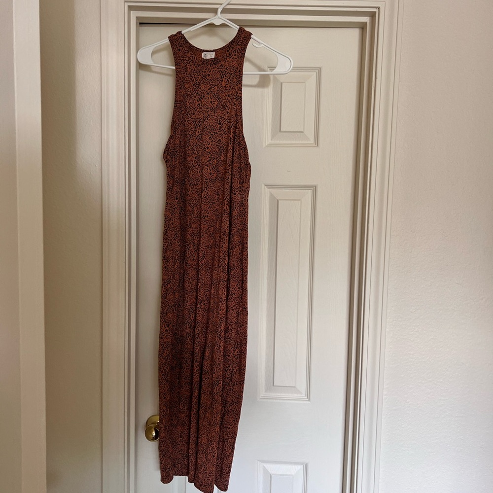 Sleeveless Midi Dress